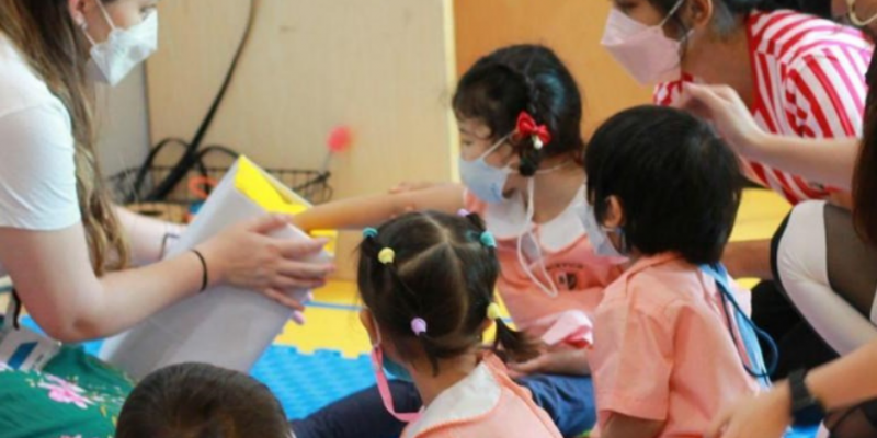 Early Years at Norwich International School - The best choice to parents and the best start for your children  诺维奇国际学校的早期教育：给父母最好的选择，给孩子最好的开始